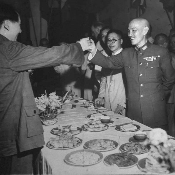 毛泽东与蒋介石“朋友圈”之比较