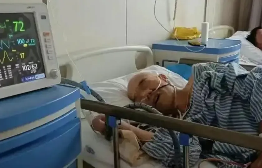 春苗的預言依舊犀利：老人胃炎被當癌癥切除全胃