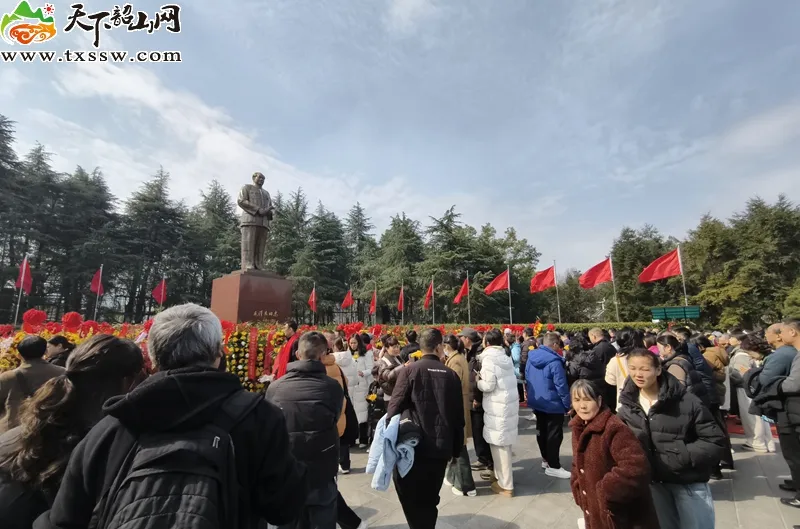 紅色旅游火熱 韶山核心景區春節假期迎客超61萬人次