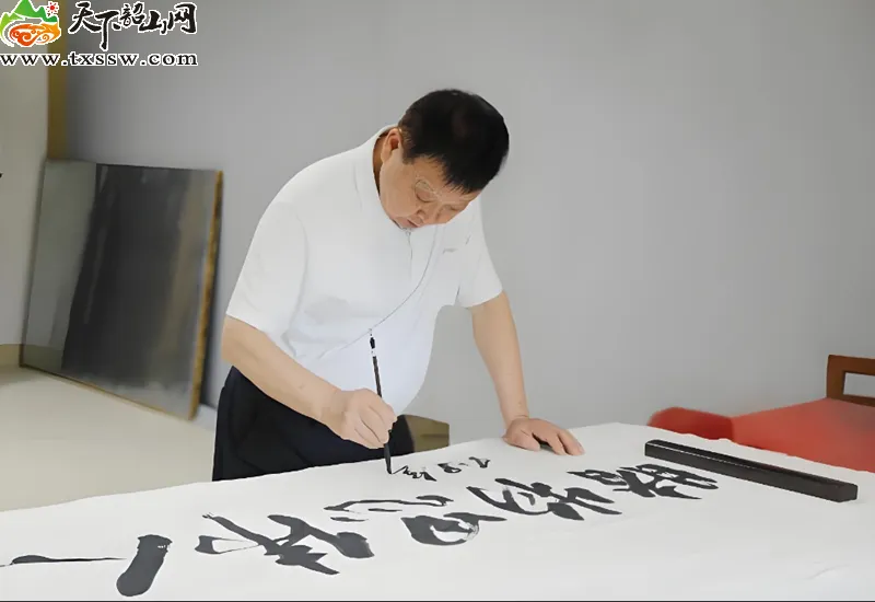 微信图片_20250718094508_副本_副本.png