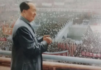 李甲才​​​​​​​：深切思念伟大领袖离去49周年——毛主席坚忍不拔奔走万里长征的第三步